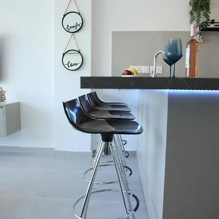 Lovely Cozy One Bedroom With Pool Lägenhet Protaras
