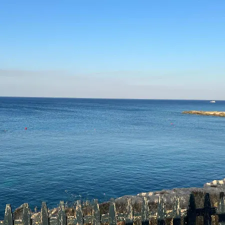 Lovely Cozy One Bedroom With Pool プロタラス