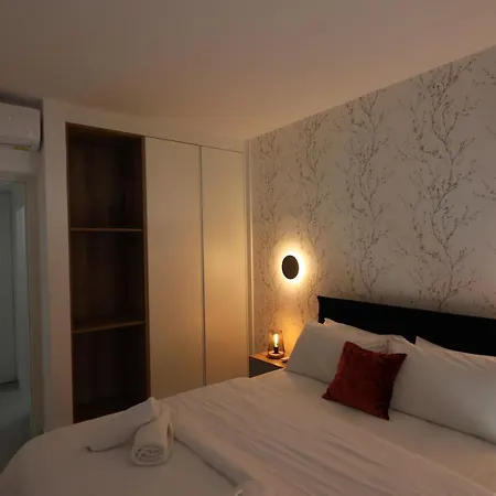 Lovely Cozy One Bedroom With Pool プロタラス