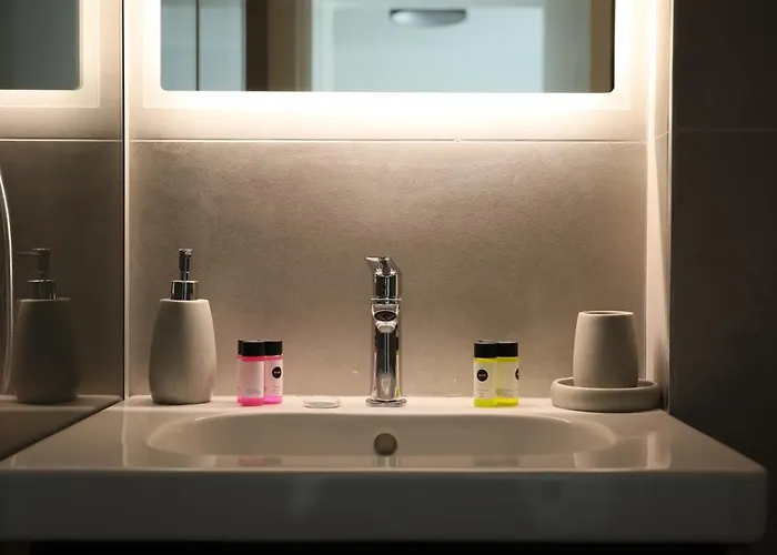 Lovely Cozy One Bedroom With Pool Διαμέρισμα *