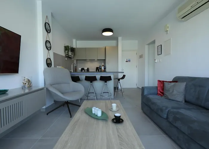 Lovely Cozy One Bedroom With Pool * Protaras