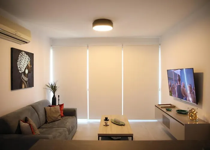 Apartmán Lovely Cozy One Bedroom With Pool *