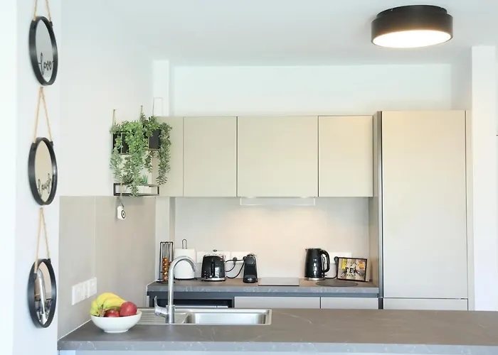 Lovely Cozy One Bedroom With Pool Apartmán *