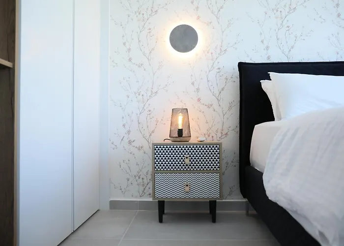 Lovely Cozy One Bedroom With Pool Protaras